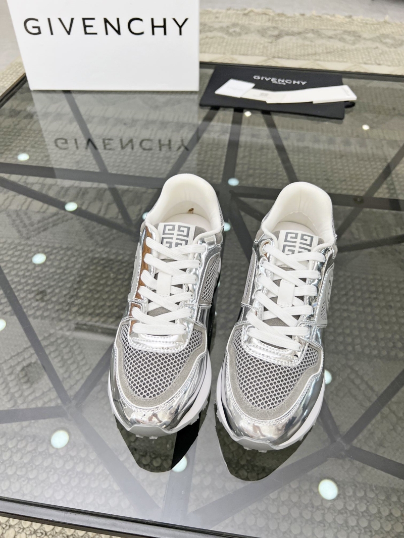 Givenchy Sneakers